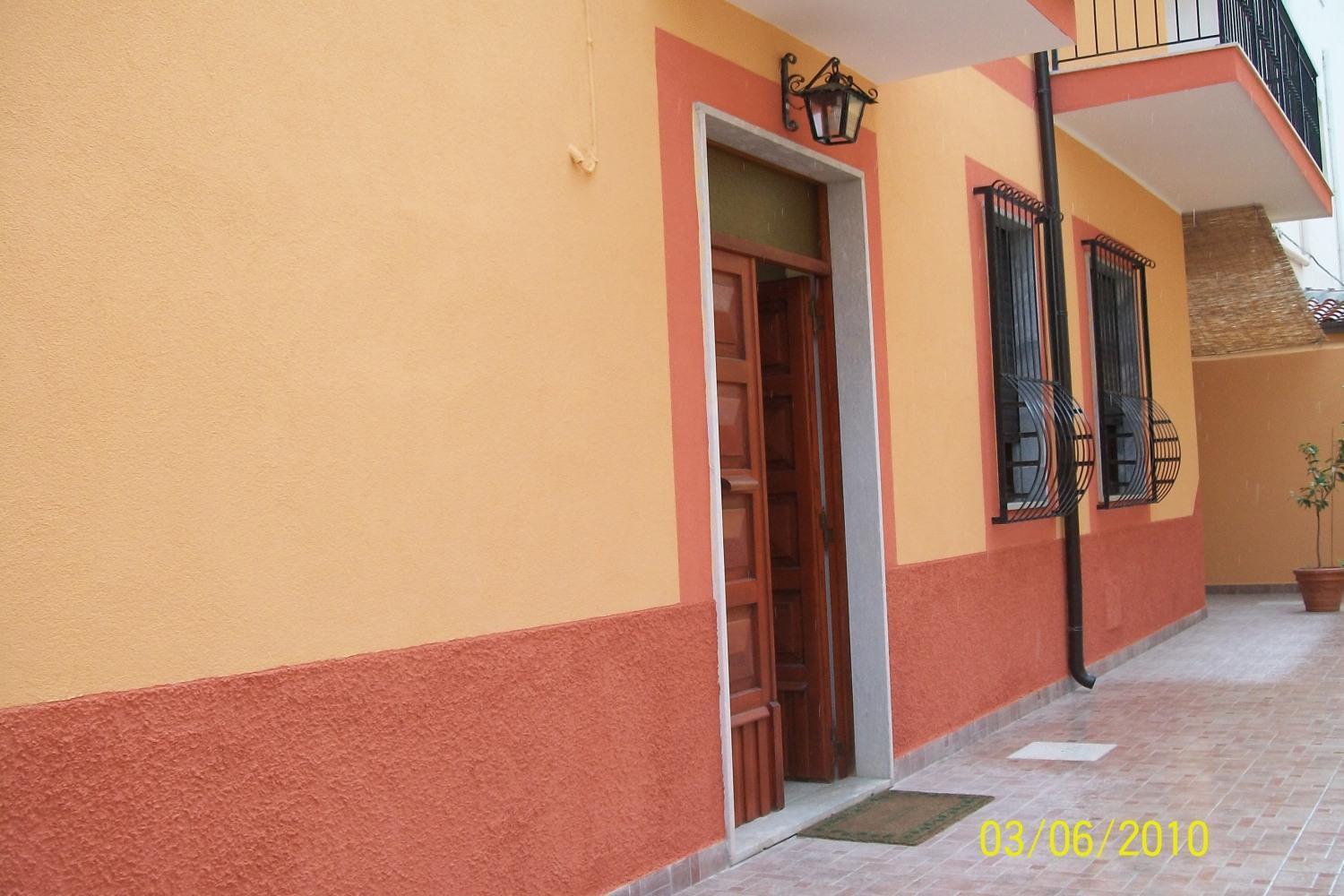 B&B Mediterraneo Торре-Мелісса Екстер'єр фото